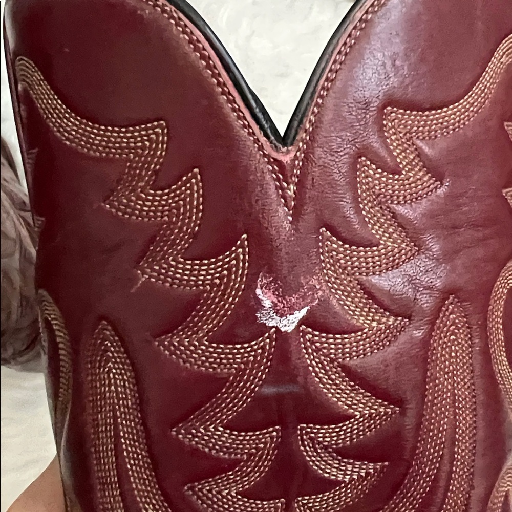 Women’s Lucchese Ostrich Cowboy Boots in Rich Burgundy Sz 7.5 - Picture 7 of 13